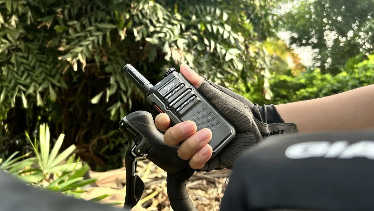Walkie-Talkies ou Rádios Profissionais: Qual é a Melhor Escolha?