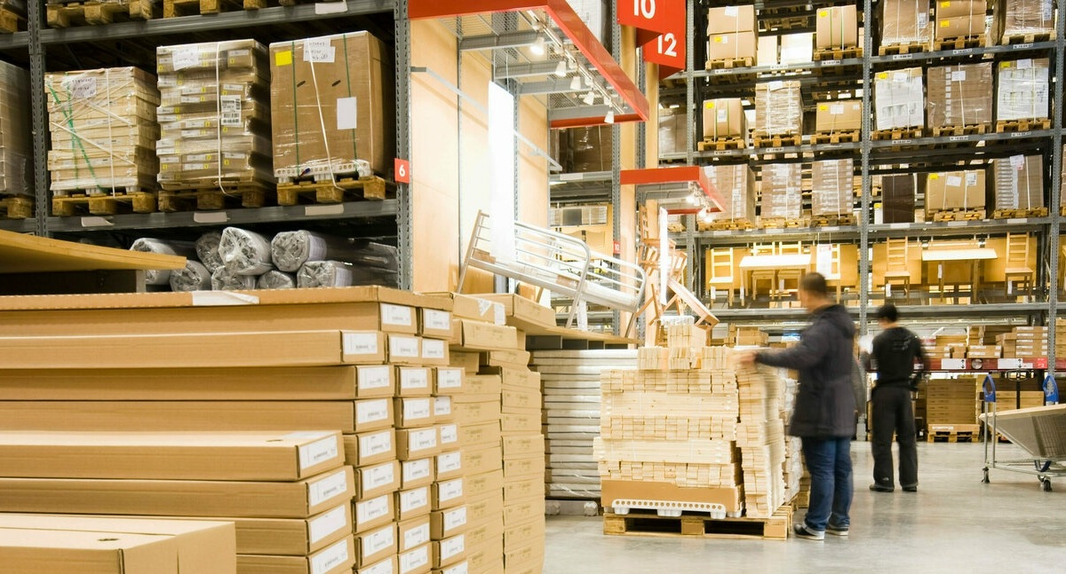 Two-way Communication Solutions for Delivering Efficient Warehouse Operations