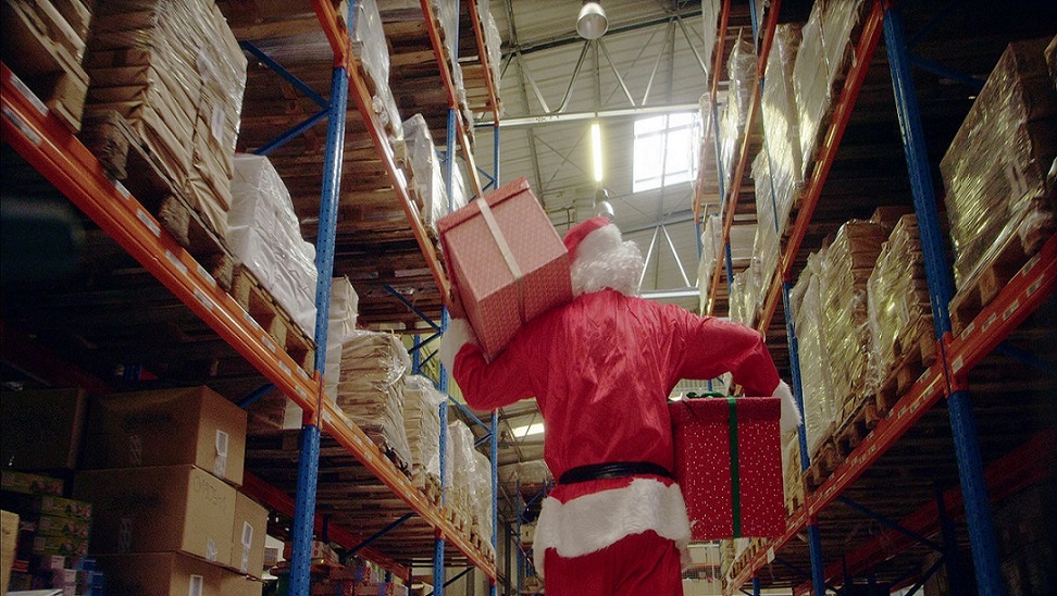 Hytera PoC devices help retailers overcome Christmas logistical challenges