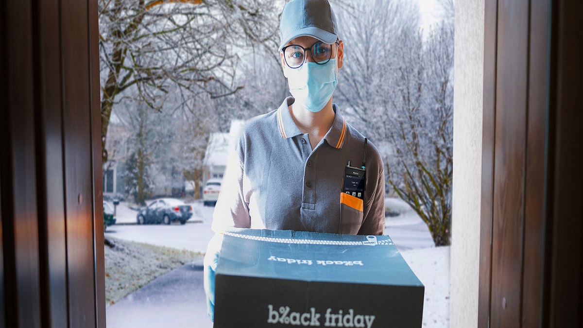 Black Friday and Christmas Rush - Hytera PoC terminals enhance e-retailer and logistics productivity