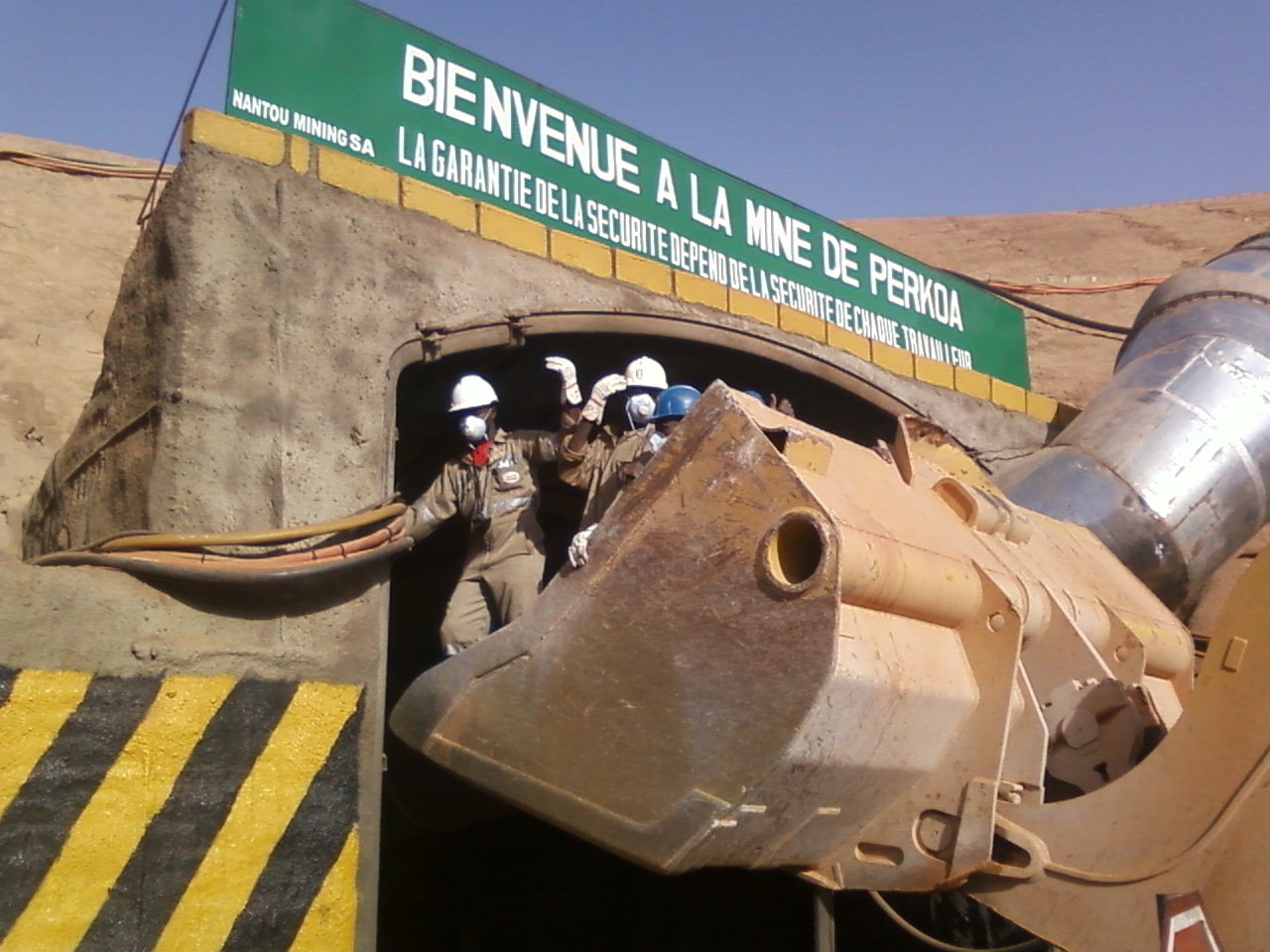 Por qué las minas medianas están adoptando la banda ancha