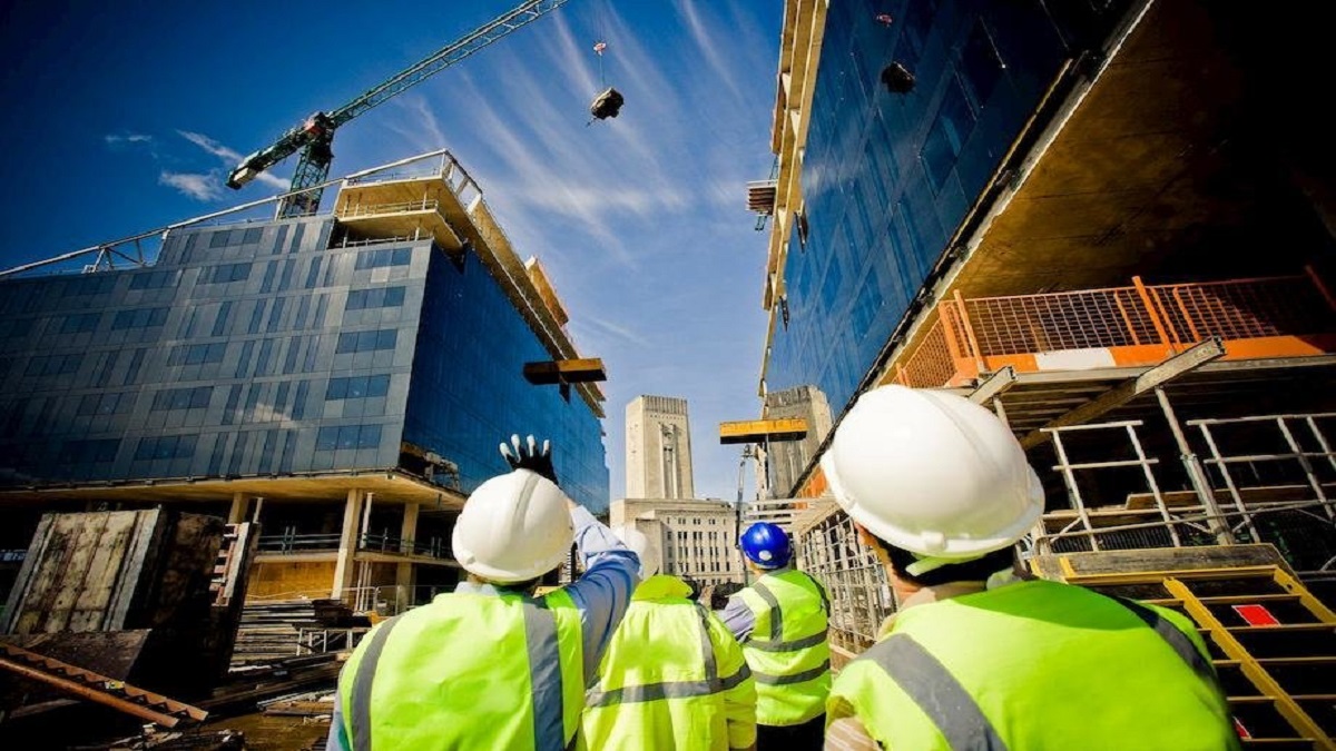 Communication 101: Best practices for efficiency and safety