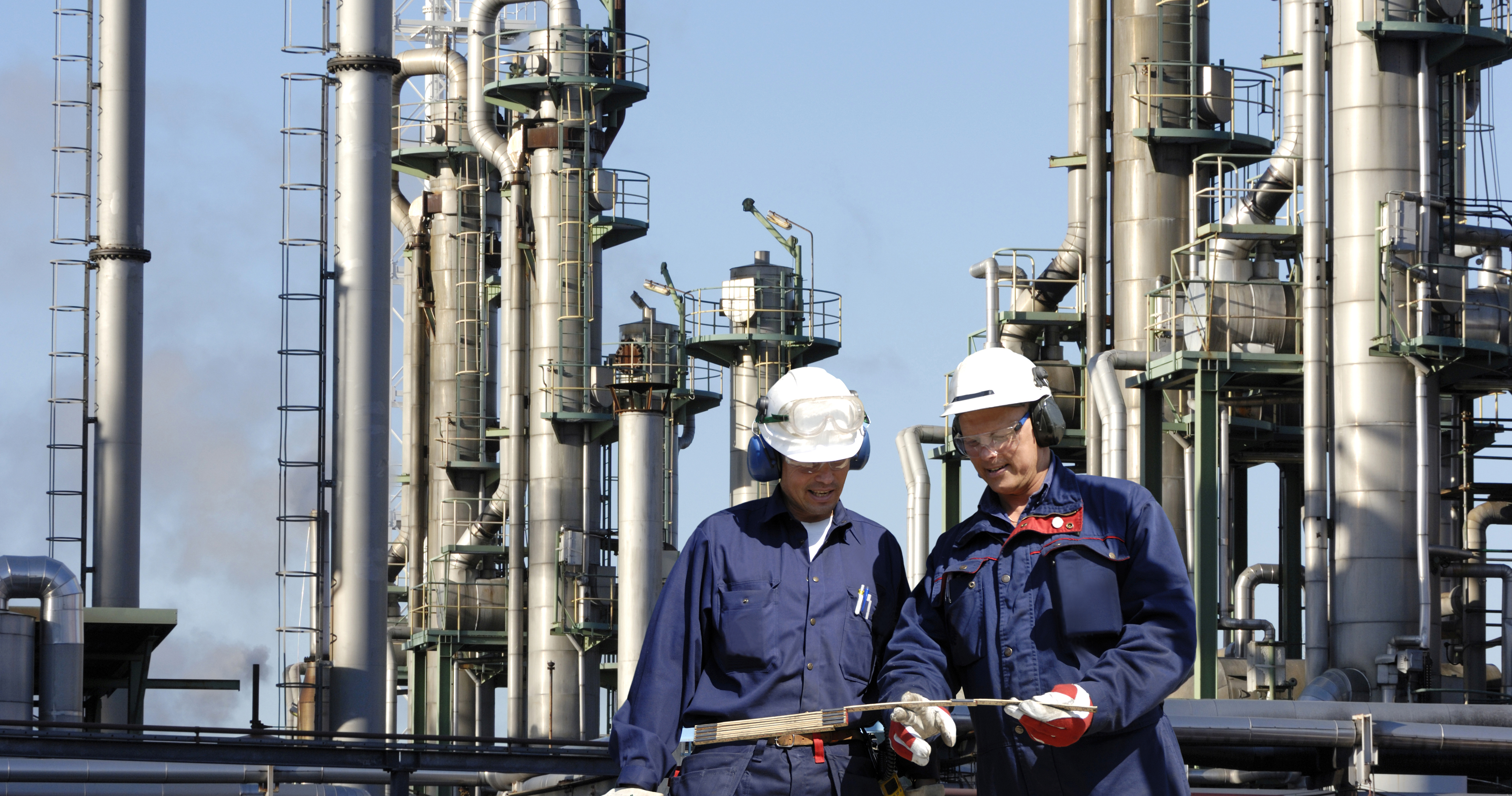 4 Essential Accessories for Reliable Explosion-Proof Radio Communication